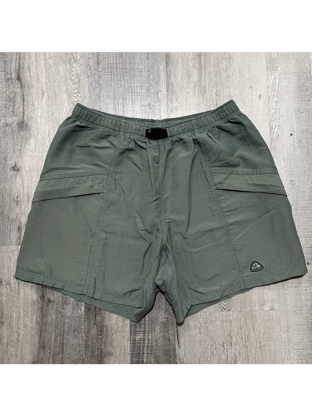 Vintage Nike ACG Athletic Outdoor Poly Shorts 90s Size XL Green Belted Hike Trek